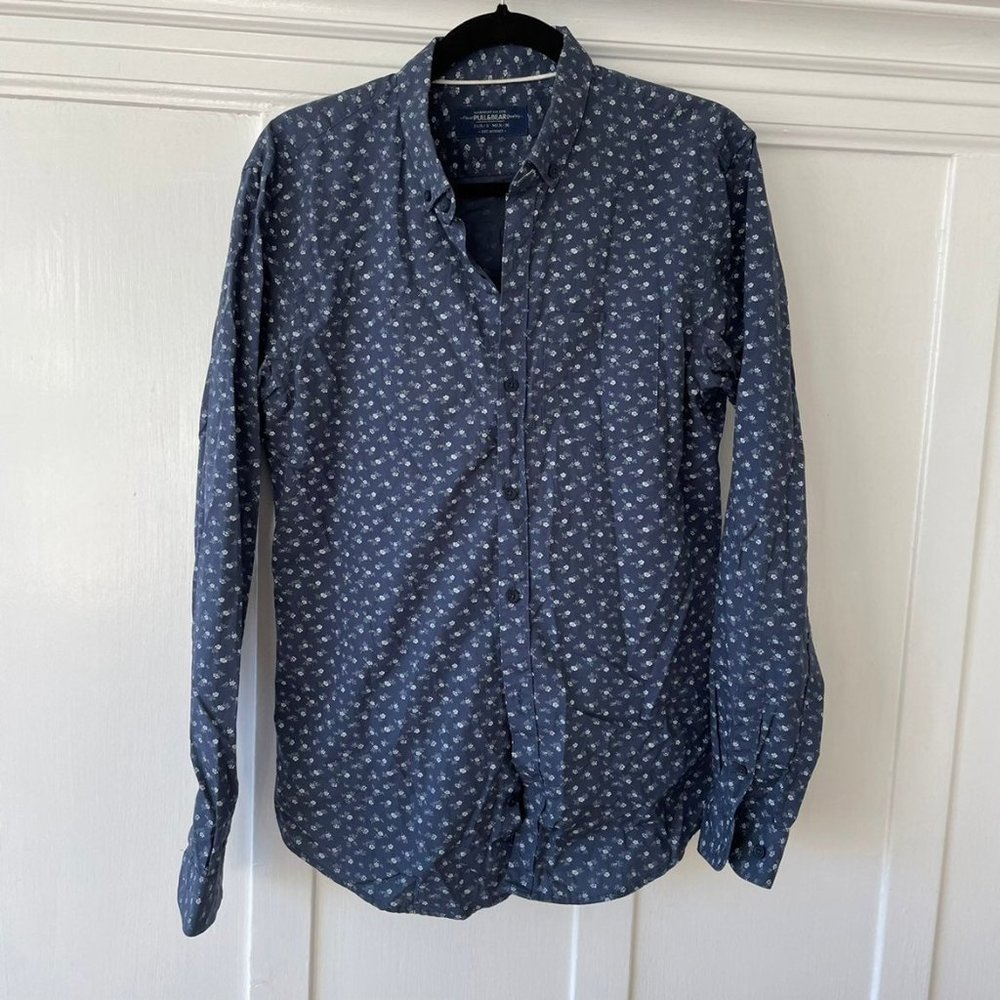 Pull and bear button down shirt